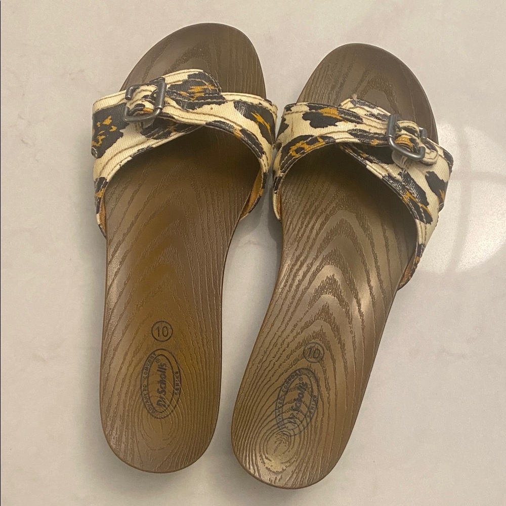 Dr. Scholl's Leopard Print Sandals with Buckle